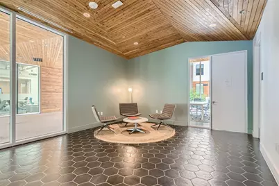 900 S 1st Street #421, Austin, TX 78704 - Photo 27