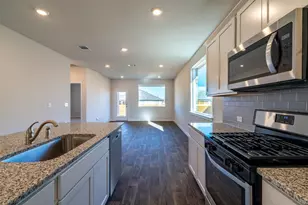 233 Brooklyn Dr, Georgetown, TX 78626 - Photo 5