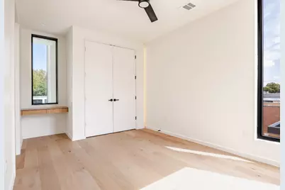 2114 Lawnmont Avenue, Austin, TX 78756 - Photo 29