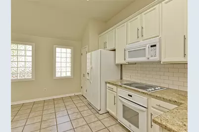 11 Troon Drive, Austin, TX 78738 - Photo 11