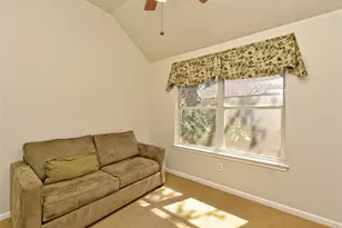 11 Troon Dr, Austin, TX 78738 - Photo 21