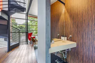 704 W Live Oak St, Austin, TX 78704 - Photo 25