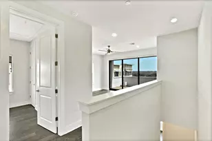 1301 Town Creek Dr, Austin, TX 78741 - Photo 23