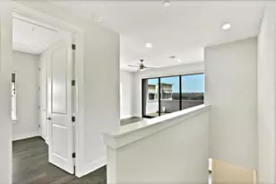 1301 Town Creek Dr, Austin, TX 78741 - Photo 25