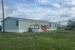 160 Indian Trail, Lockhart, TX 78644 - Photo 3