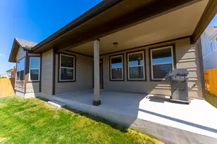 7304 Van Ness St, Austin, TX 78744 - Photo 27