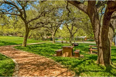 8133 Luling Lane, Austin, TX 78729 - Photo 37