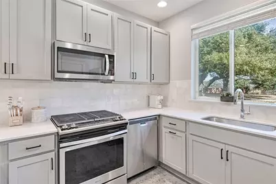 801 N Bluff Drive #50, Austin, TX 78745 - Photo 7