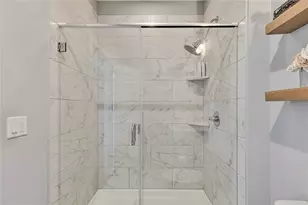 801 N Bluff Dr, Austin, TX 78745 - Photo 19