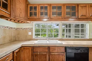 116 Hart Ln, Cedar Creek, TX 78612 - Photo 13