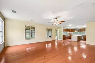 116 Hart Ln, Cedar Creek, TX 78612 - Photo 5