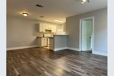 11910 Sunhillow Bend, Austin, TX 78758 - Photo 9