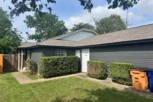 11910 Sunhillow Bend, Austin, TX 78758 - Photo 3