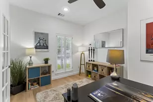 7221 Ellaview Ln, Austin, TX 78759 - Photo 17