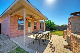 913 Dexter Dr, Leander, TX 78641 - Photo 5