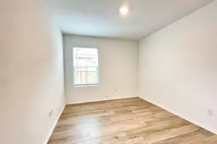 215 Magione Circle, Hutto, TX 78634 - Photo 23