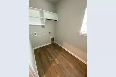 912 Main Street, Hutto, TX 78634 - Photo 19