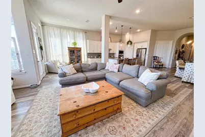 7609 Turnback Ledge Trail, Lago Vista, TX 78645 - Photo 5