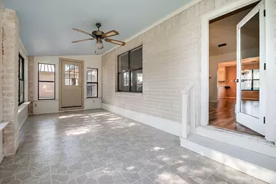 208 Edgewood Drive, Fredericksburg, TX 78624 - Photo 11