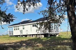 1469 Co Rd 451, Coupland, TX 78615 - Photo 5