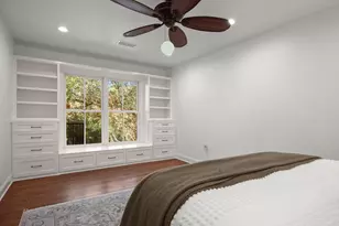 1601 Whitney Way, Austin, TX 78741 - Photo 15