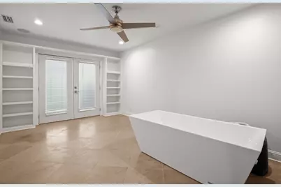 1601 Whitney Way, Austin, TX 78741 - Photo 25