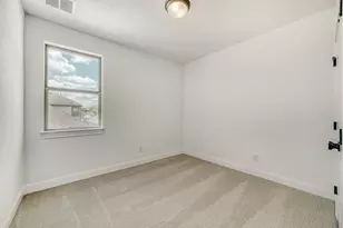 448 Burlington Dr, Buda, TX 78610 - Photo 17