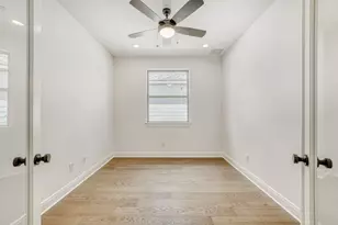 448 Burlington Dr, Buda, TX 78610 - Photo 9