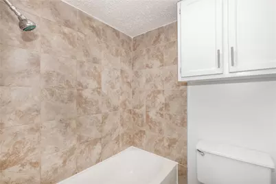 6010 N Lamar Boulevard #203, Austin, TX 78752 - Photo 9