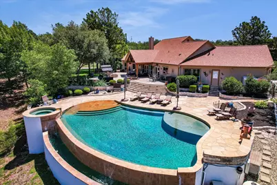 102 Osprey Circle, Bastrop, TX 78602 - Photo 3