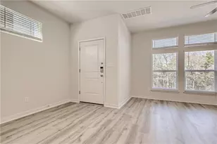605 W South St, Leander, TX 78641 - Photo 3