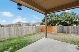 386 Paddington Dr, Kyle, TX 78640 - Photo 29