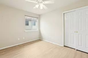 386 Paddington Dr, Kyle, TX 78640 - Photo 27