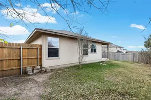 386 Paddington Dr, Kyle, TX 78640 - Photo 31