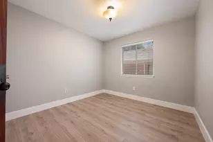 8009 Nairn Dr, Austin, TX 78749 - Photo 25