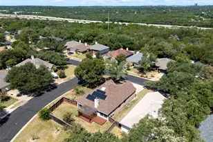 8009 Nairn Dr, Austin, TX 78749 - Photo 27