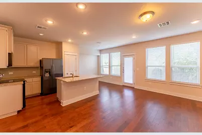 13501 Metric Boulevard #46, Austin, TX 78727 - Photo 7