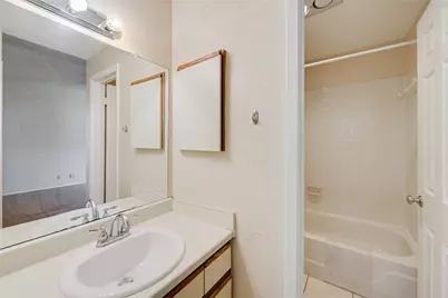 807 W 25th Street #316, Austin, TX 78705 - Photo 7