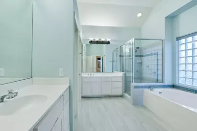 4819 Spicewood Springs Rd Road, Austin, TX 78759 - Photo 11