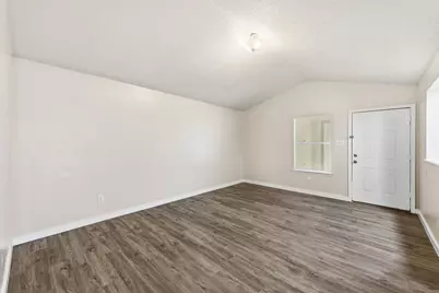 2204 Donahue Lane #B, Austin, TX 78744 - Photo 11