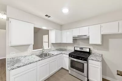 2204 Donahue Lane #B, Austin, TX 78744 - Photo 5