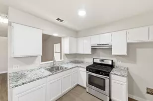 2204 Donahue Ln, Austin, TX 78744 - Photo 5