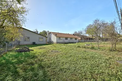 2204 Donahue Lane #B, Austin, TX 78744 - Photo 21