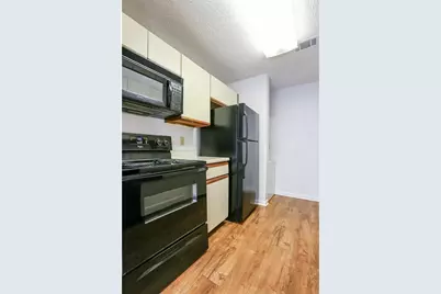 912 W 22nd Street #208, Austin, TX 78705 - Photo 9