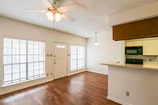 912 W 22nd St, Austin, TX 78705 - Photo 3