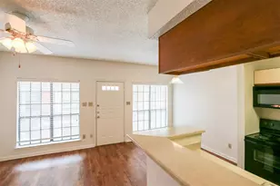 912 W 22nd St, Austin, TX 78705 - Photo 5