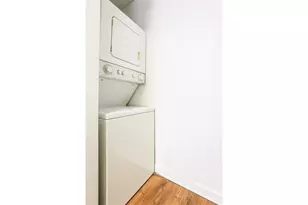 912 W 22nd St, Austin, TX 78705 - Photo 11
