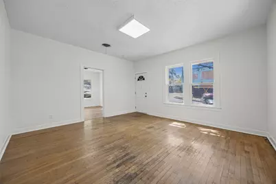 906 W 31st Street, Austin, TX 78705 - Photo 3