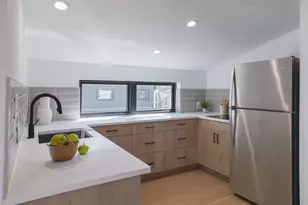 2401 Willow St, Austin, TX 78702 - Photo 33