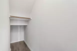 1200 S 10th St, Pflugerville, TX 78660 - Photo 25